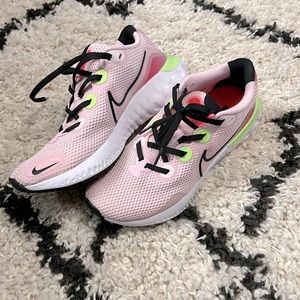 Nike Renew Run Pink Foam